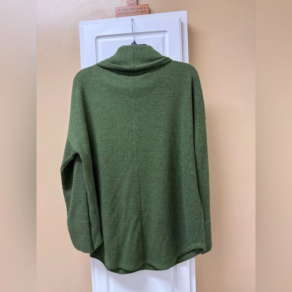 Time N Tru long sleeve woman’s - Picture 5 of 5